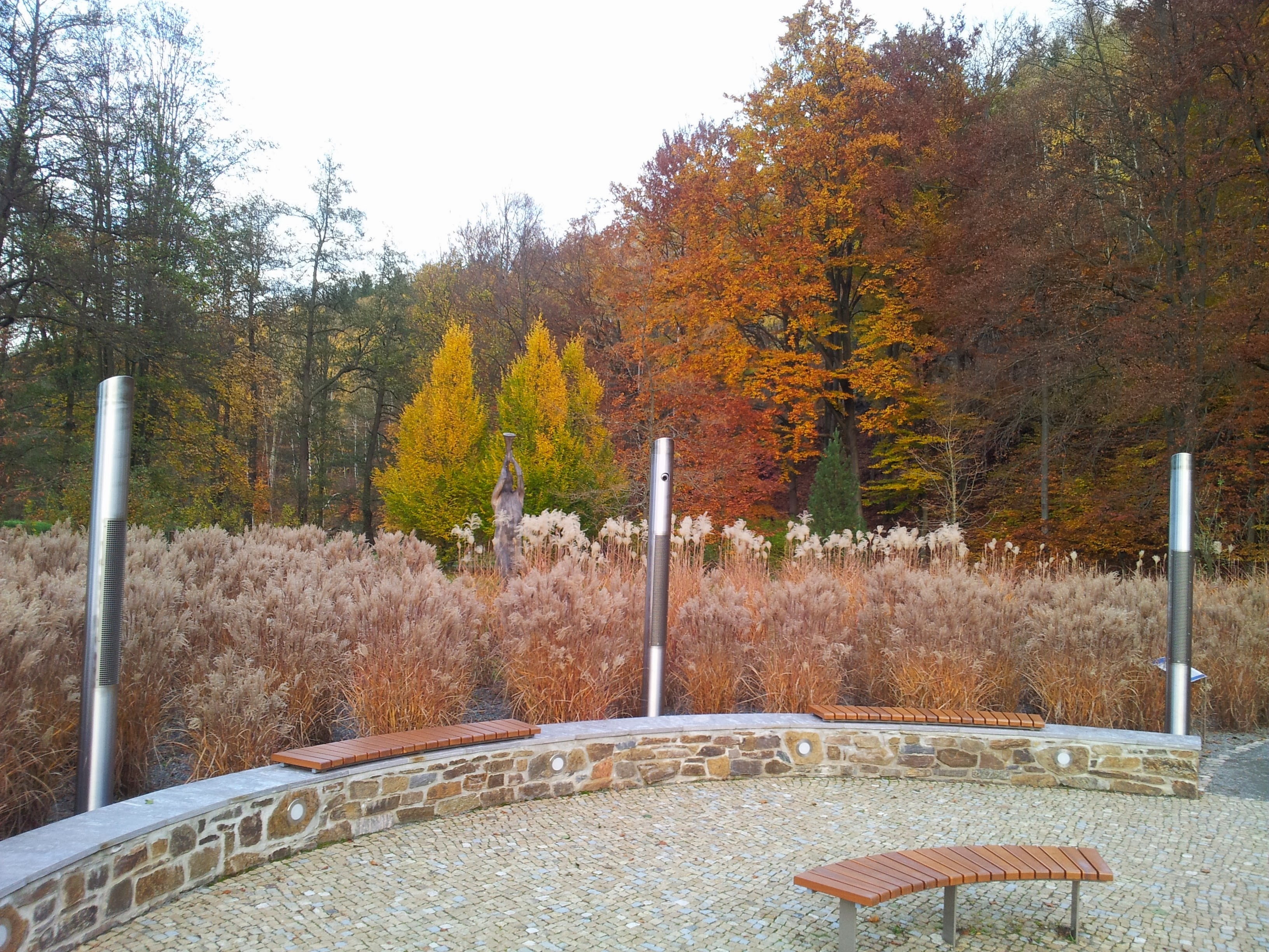 Klanginsel im Kurpark in Thermalbad Wiesenbad