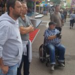 Nach dem Mittag wurde es wettertechnisch freundlicher und so haben wir uns auf das Brezelfest gewagt. Los ging es mit dem Wildwasserkanal, dann kam das Riesenrad ,der Autoscooter und die Losbuden mussten Gewinne hergeben.