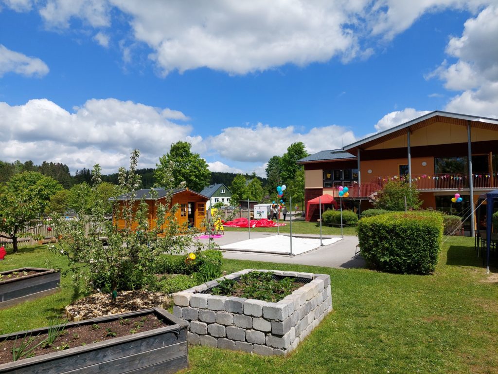 Unser Naturkindergarten Sonnenschein ist 40 Jahre alt geworden.