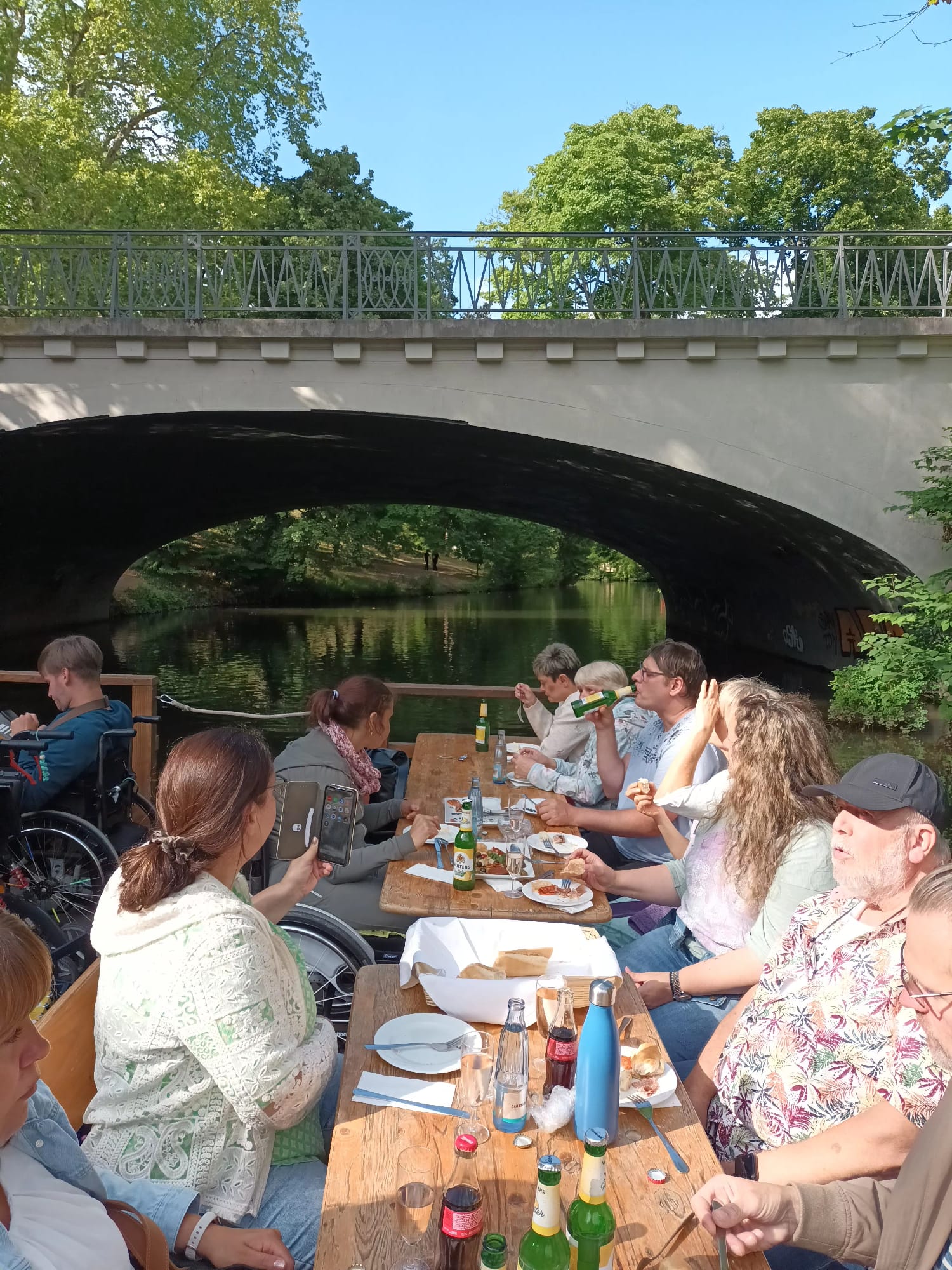Auf dem Floß von „OkerTours“