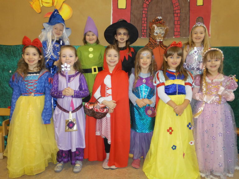 Faschingsfeier im Naturkindergarten Sonnenschein