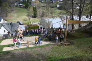 Einweihung des Spielhangs des Hort Kids Länd Pobershau