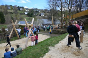 Einweihung des Spielhangs des Hort Kids Länd Pobershau